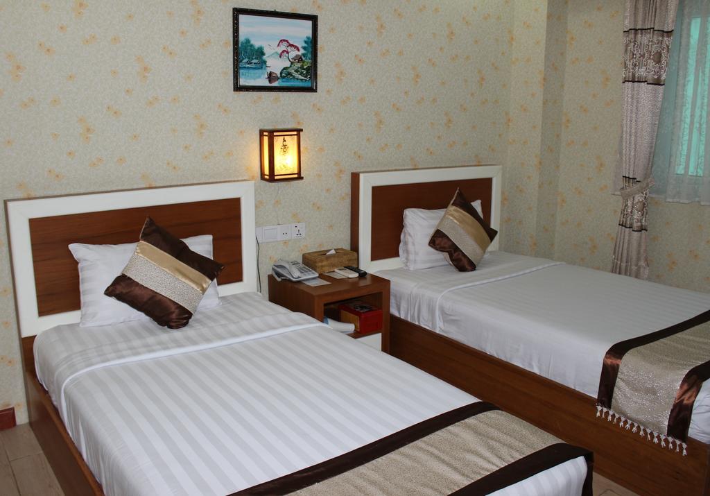 Hotel Kan Kaw Yangon Luaran gambar