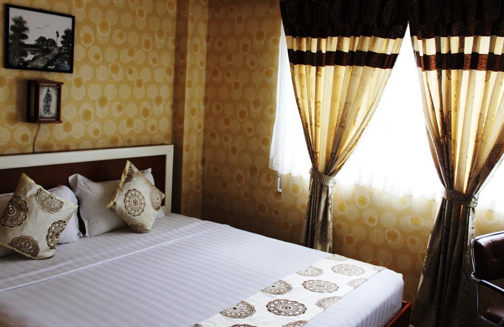 Hotel Kan Kaw Yangon Luaran gambar