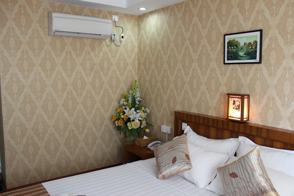 Hotel Kan Kaw Yangon Luaran gambar