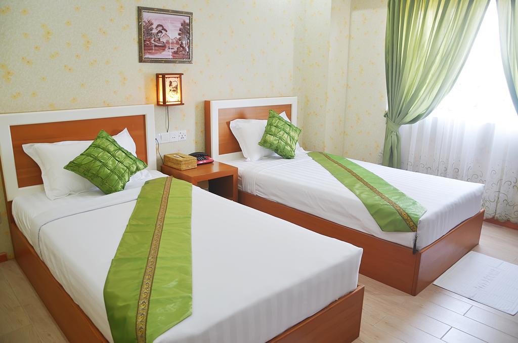 Hotel Kan Kaw Yangon Luaran gambar