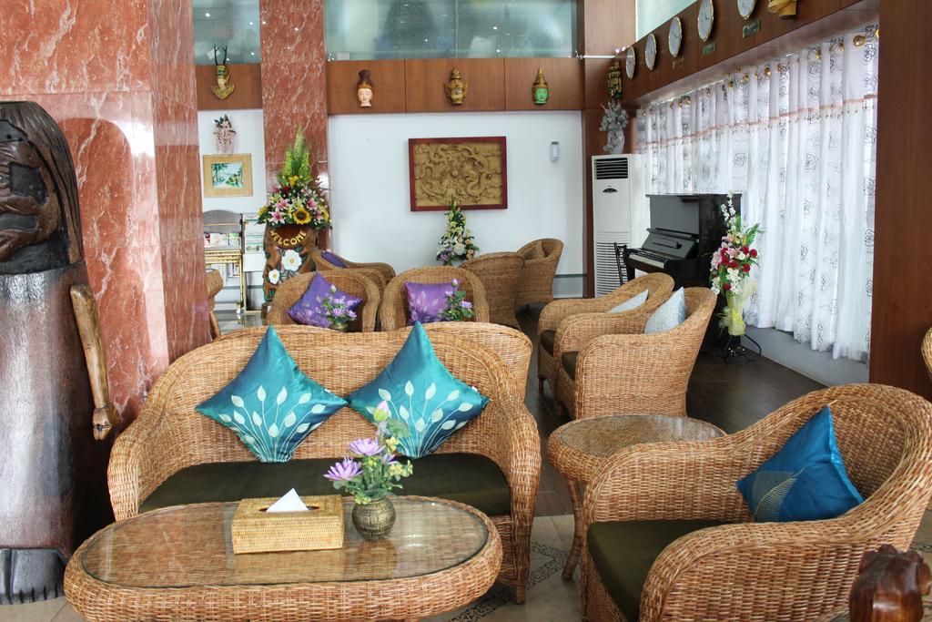 Hotel Kan Kaw Yangon Luaran gambar