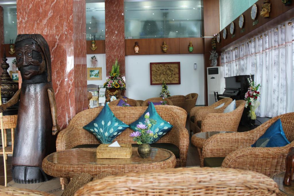Hotel Kan Kaw Yangon Luaran gambar